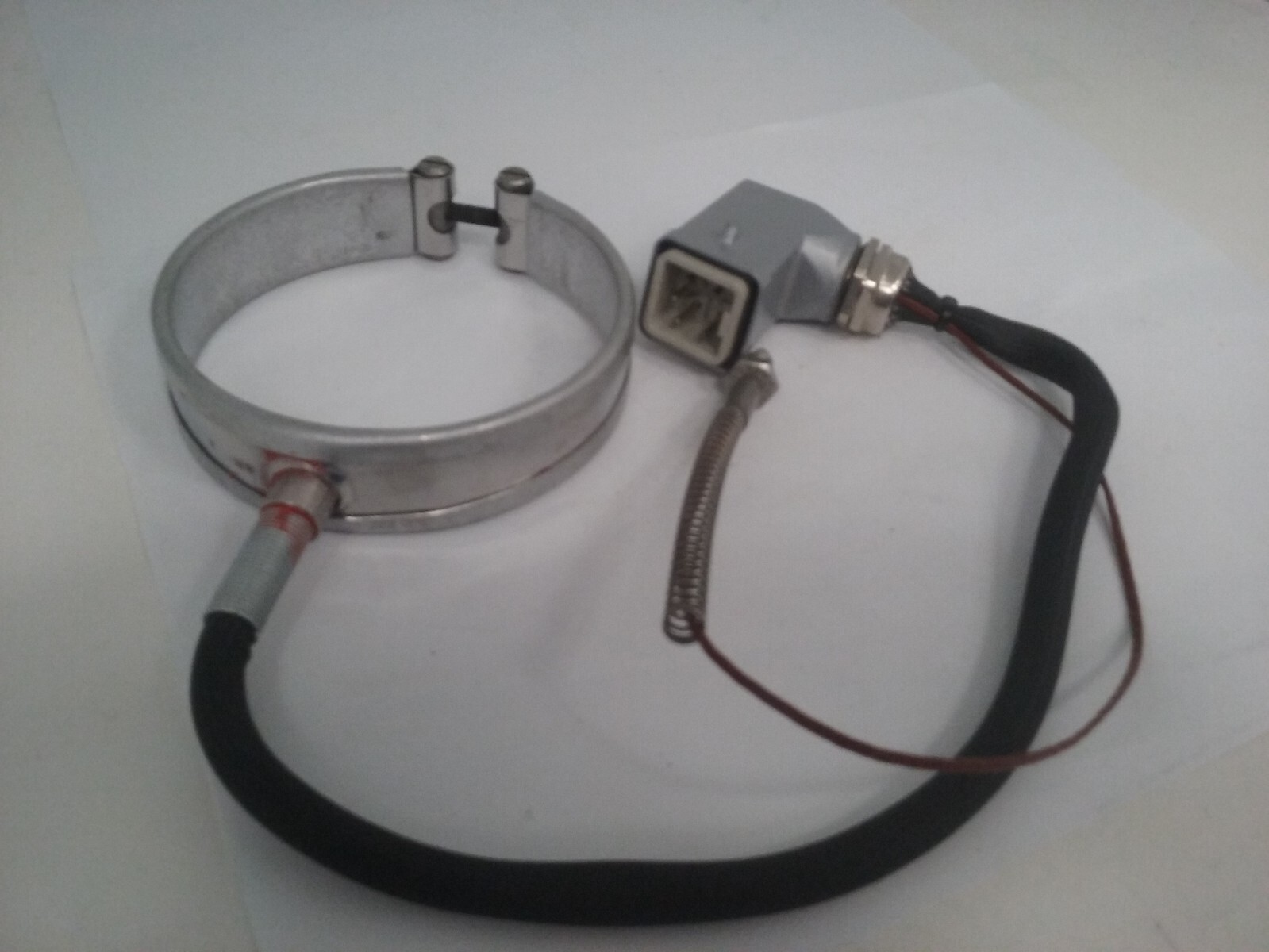 CHEVRIER EF272 TUBE BAND HEATER, 120V 350W, E C4, 186107, NNB