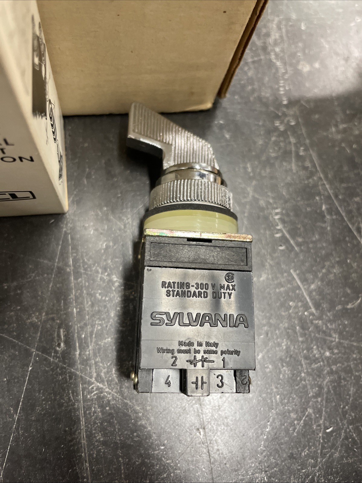Lot o 3 New Vintage Sylvania 100M-CG9ZB Selector Switch 300V Industrial Oiltight