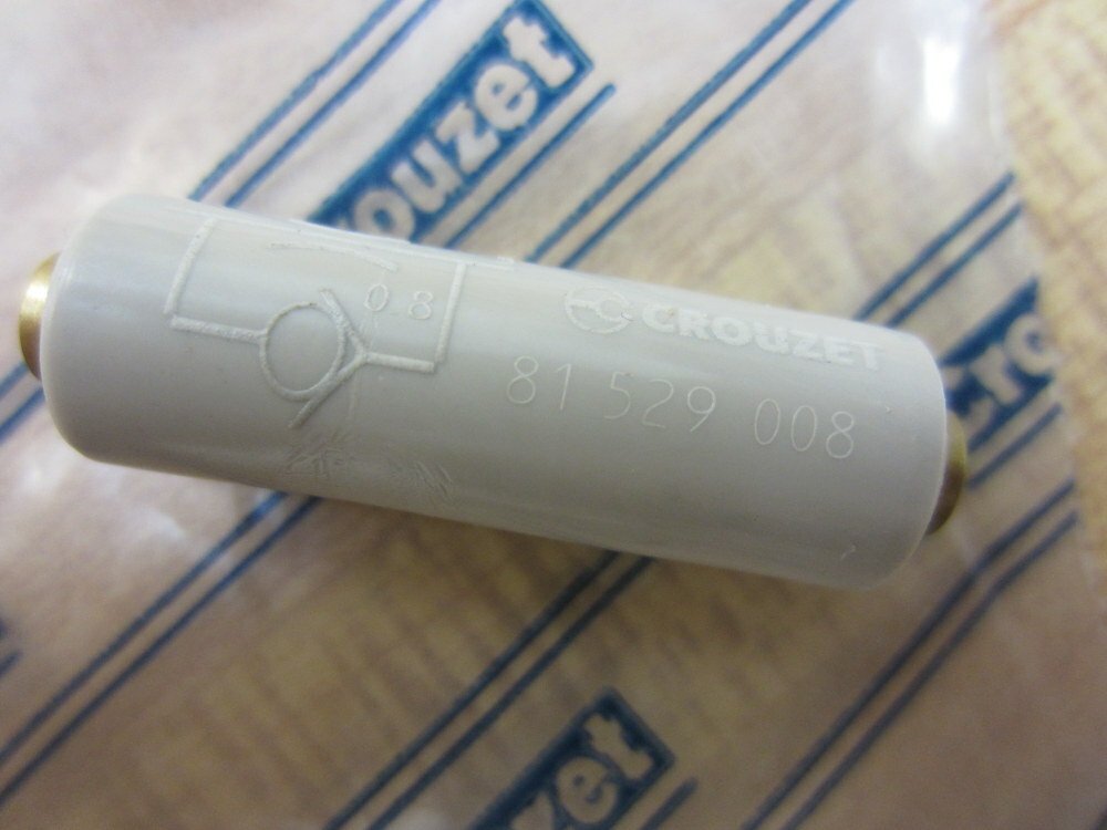 Crouzet 81529008 0.8mm One-Way In-Line Fixed Flow Restrictor