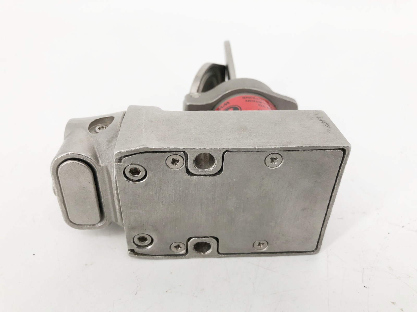 New Fortress Interlock SCW2545-AA Key Switch NP-HRT-0314 4020220 – No Box