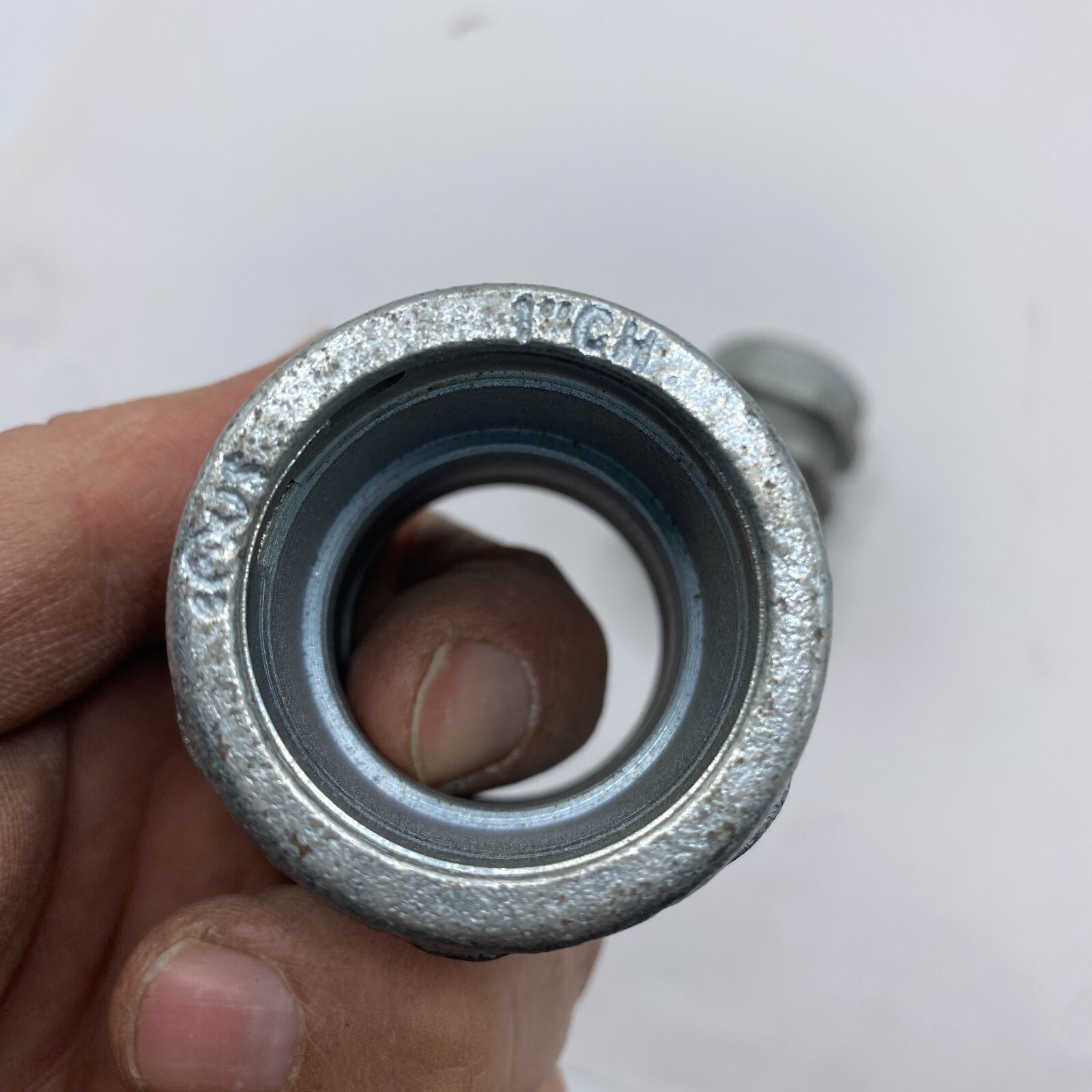 1″ Electrical Metallic Tube Compression Coupling -LOT OF 2 ASSORTED🔔