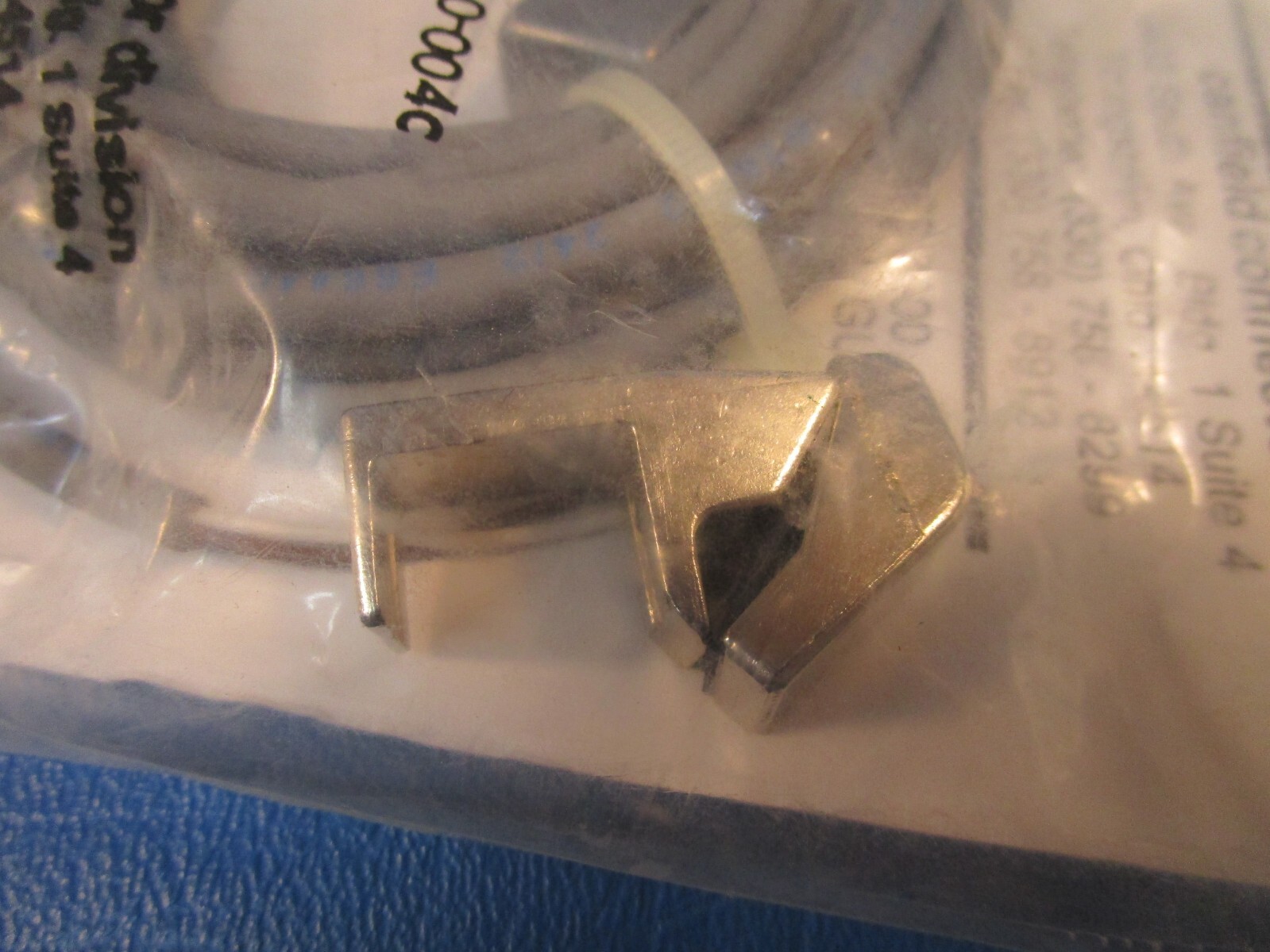 CANFIELD 810-200-004C. CYLINDER SWITCH REED, 0-120AC/DC, LED 12′ LEAD