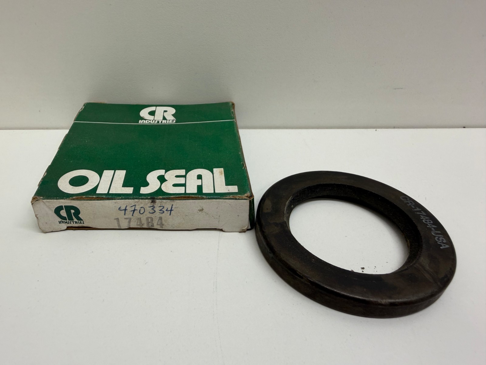 NEW OLD STOCK! CHICAGO RAWHIDE OIL SEAL 17484