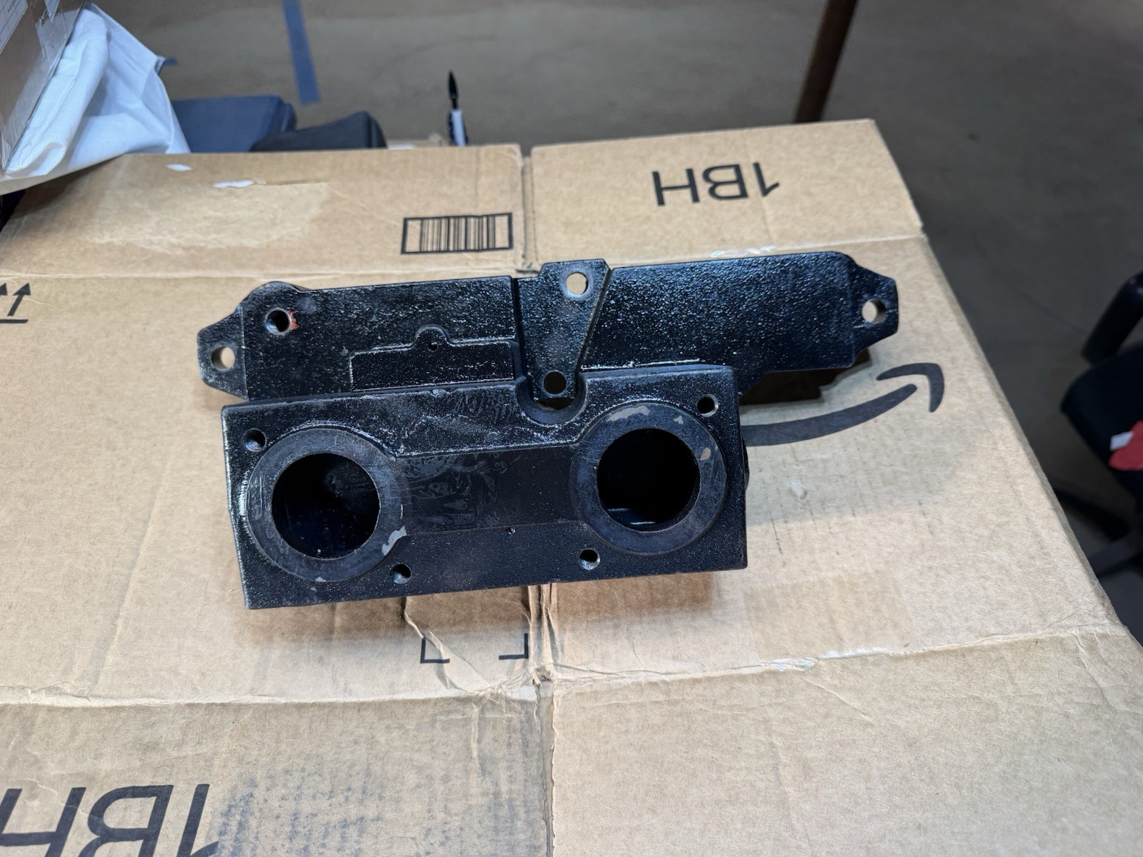 LAARS R2F4122 – F850200-0400 INLET/OUTLET HEADER
