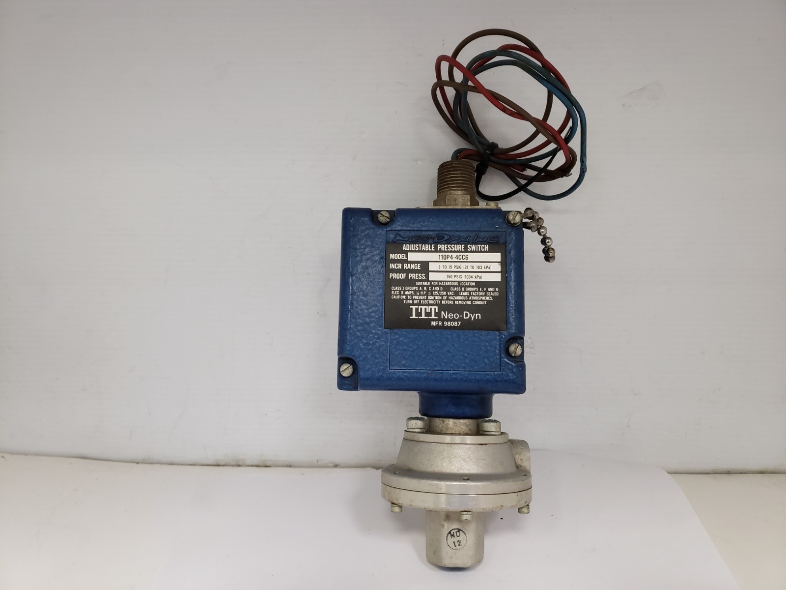 ITT NEO DYN 110P4-4CC6 ADJUSTABLE PRESSURE SWITCH 3-15PSI