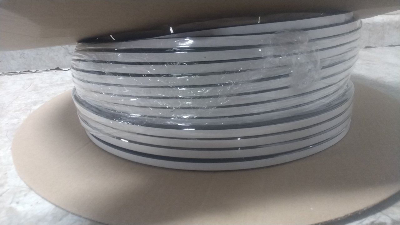 Trim Lok Inc X105HT-100 7/16 In Overall H 100 Ft L D-Shaped Seal (BW)