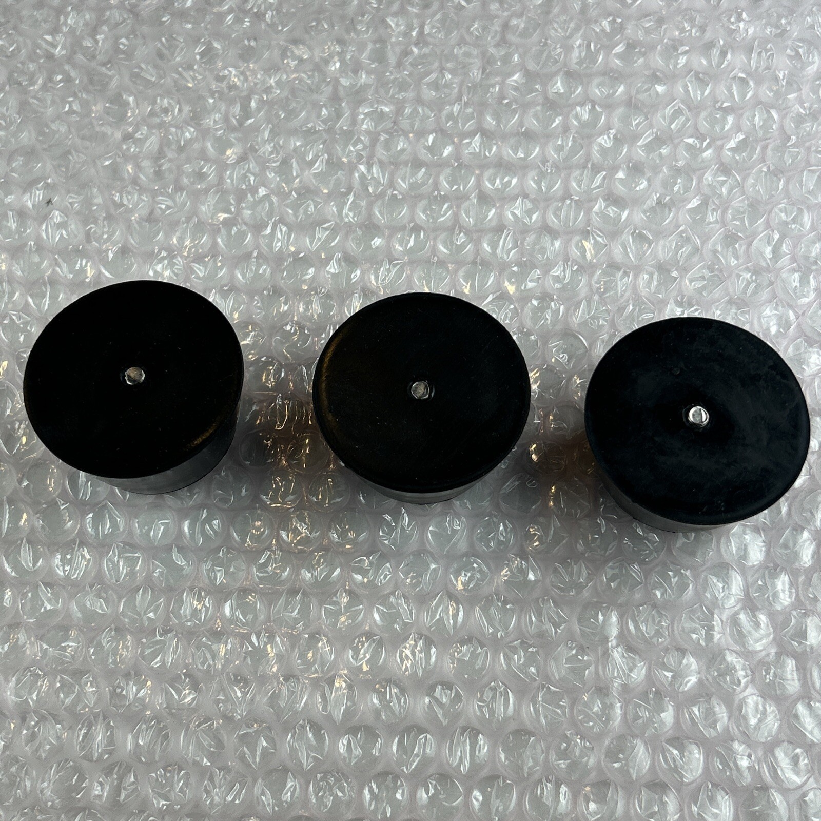 Shimadzu, (3) Rubber Feet for UV-2101PC