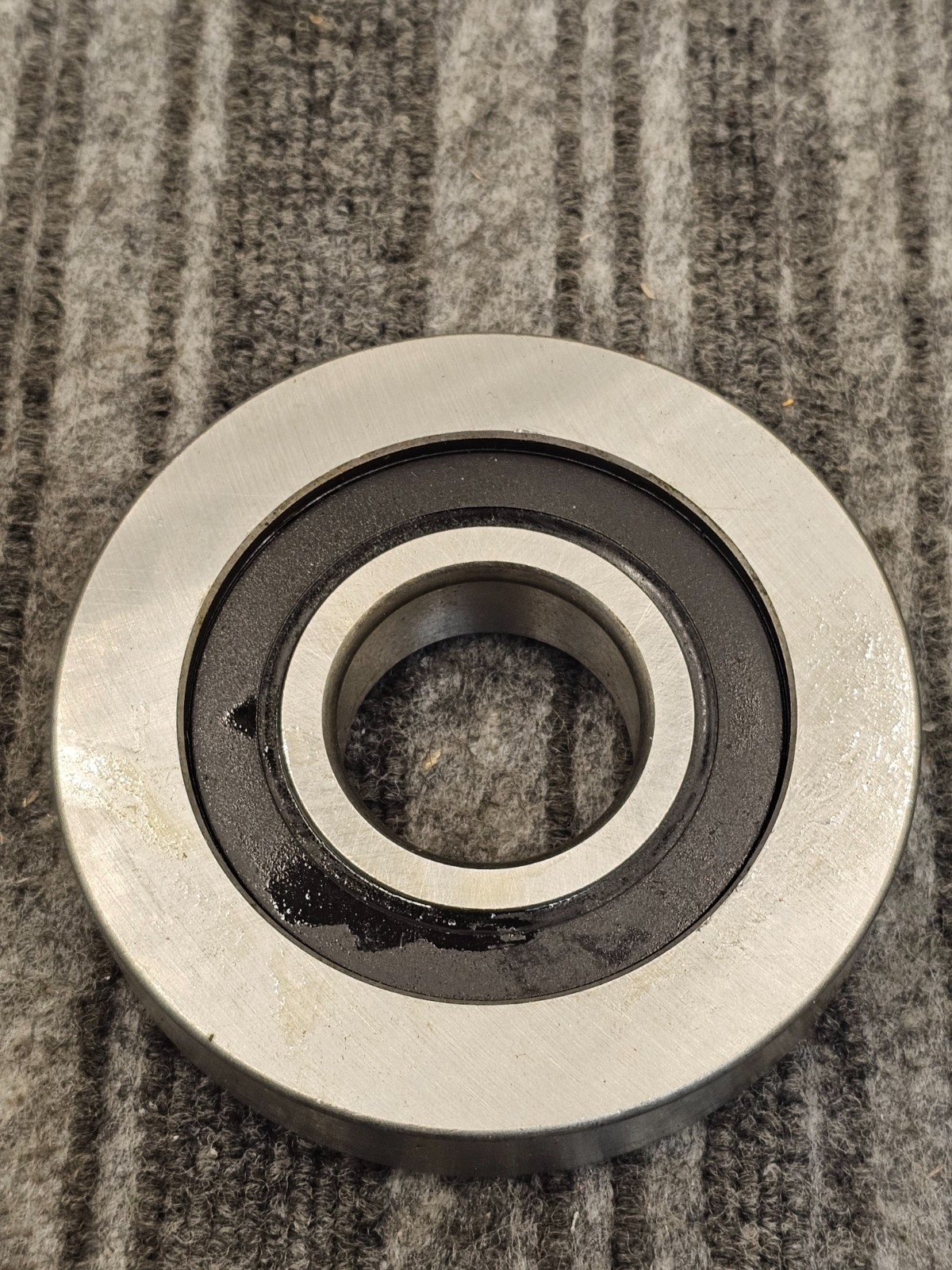 Starlift TSA/CL738752: Mast Roller Bearing For Industrial Forklifts Lifting