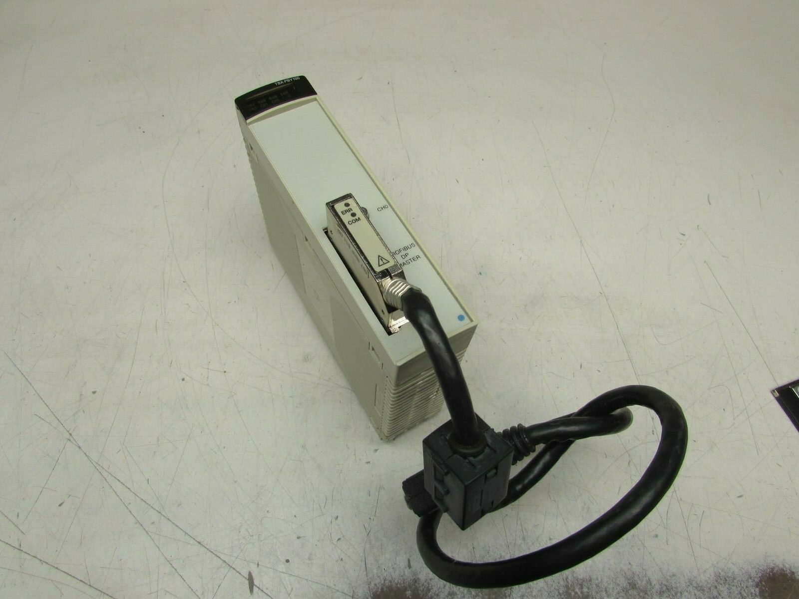 SCHNEIDER MODICON PREMIUM TSXPBY10 PROFIBUS DP OPTION MODULE W/467NHP81100 CABLE