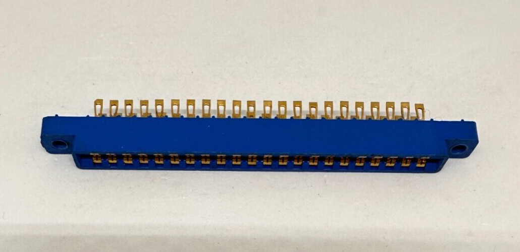 4676 IMM22DREH-S21 SULLINS Standard Card Edge Connectors 44P EDGE SOLDER (56)