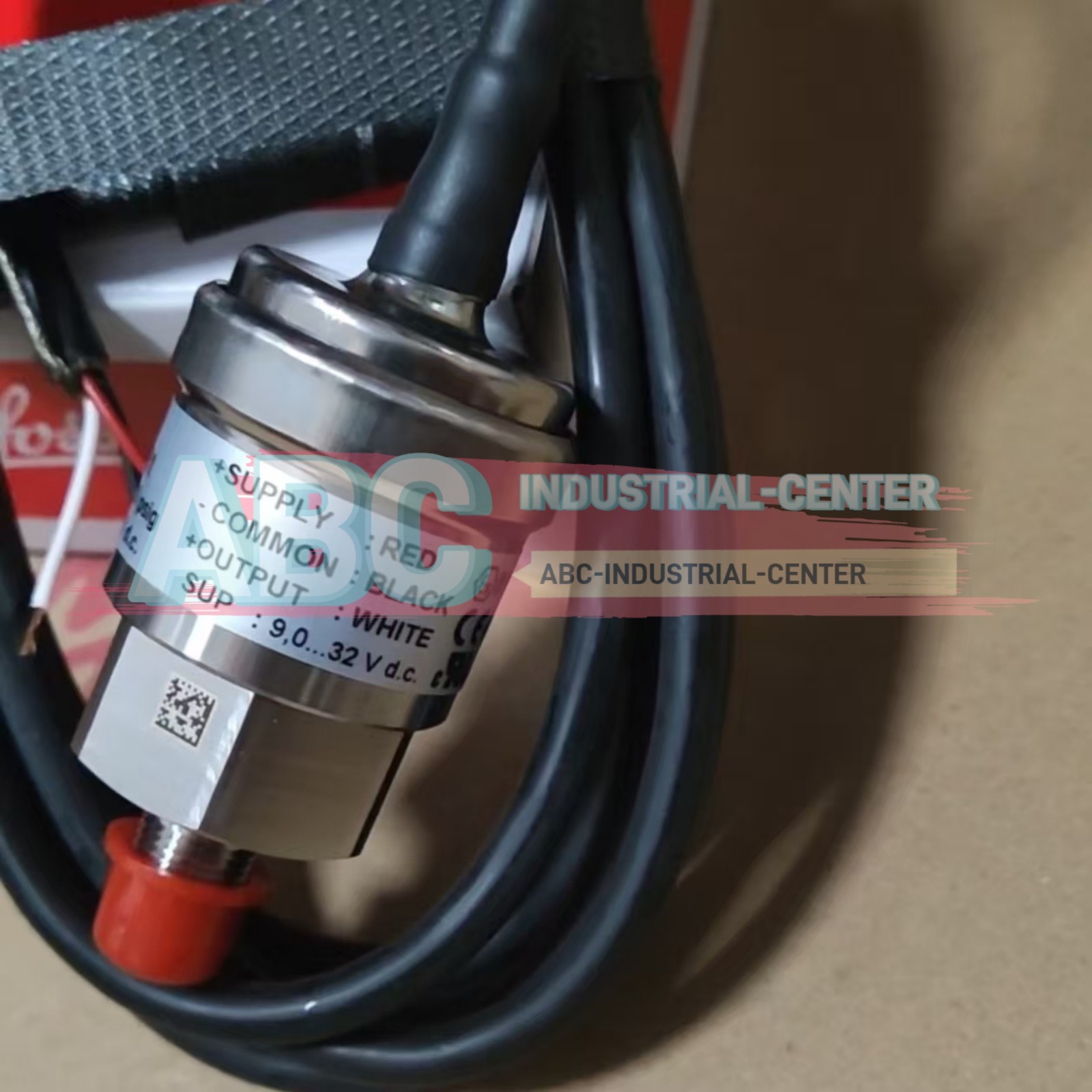 Danfoss 060G2031 AKS32 pressure sensor#1pcs new in box