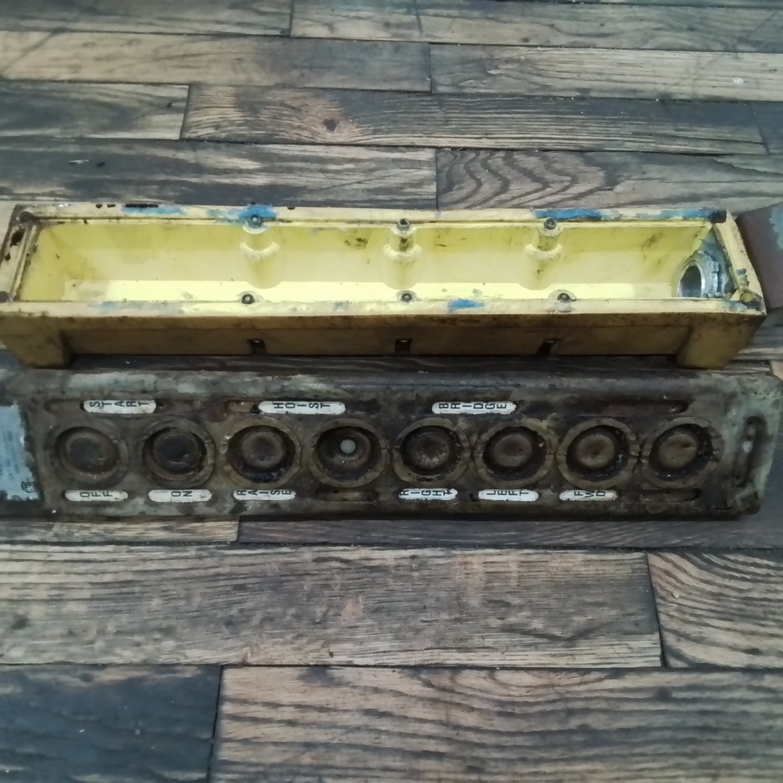 Woodhead L.P. CAT. NO. 4028-2 20A 250VAC MAX CODE A300 LR32400