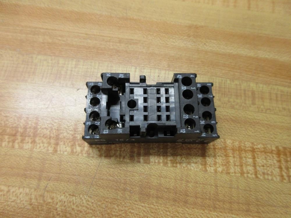 Custom Connector ES-15/4 Relay Socket ES154 (Pack of 3)