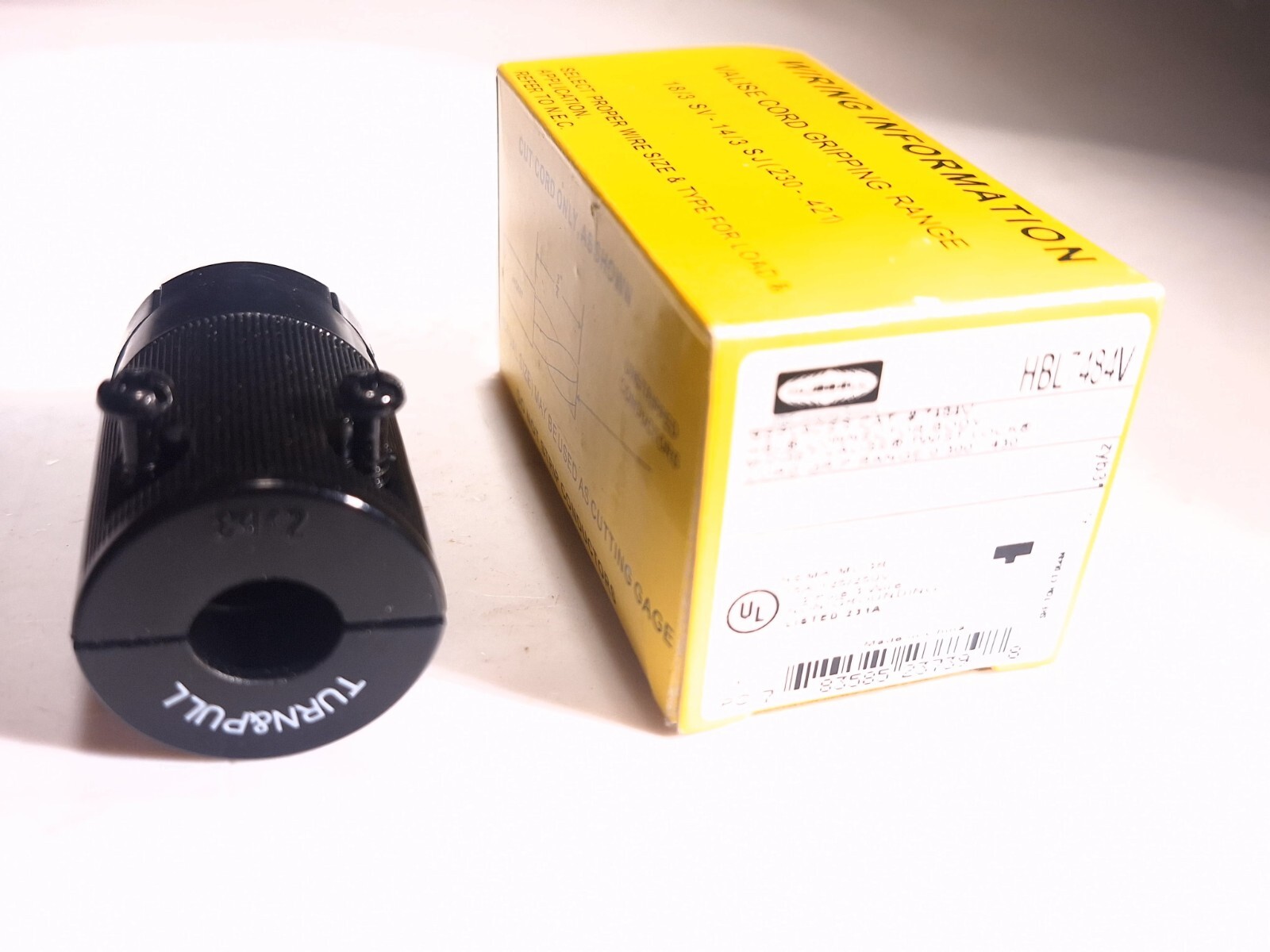 HUBBELL HBL7484V MIDGET TWIST-LOCK CONNECTOR BODY 3P 3W 15A 125/250V ML-3R