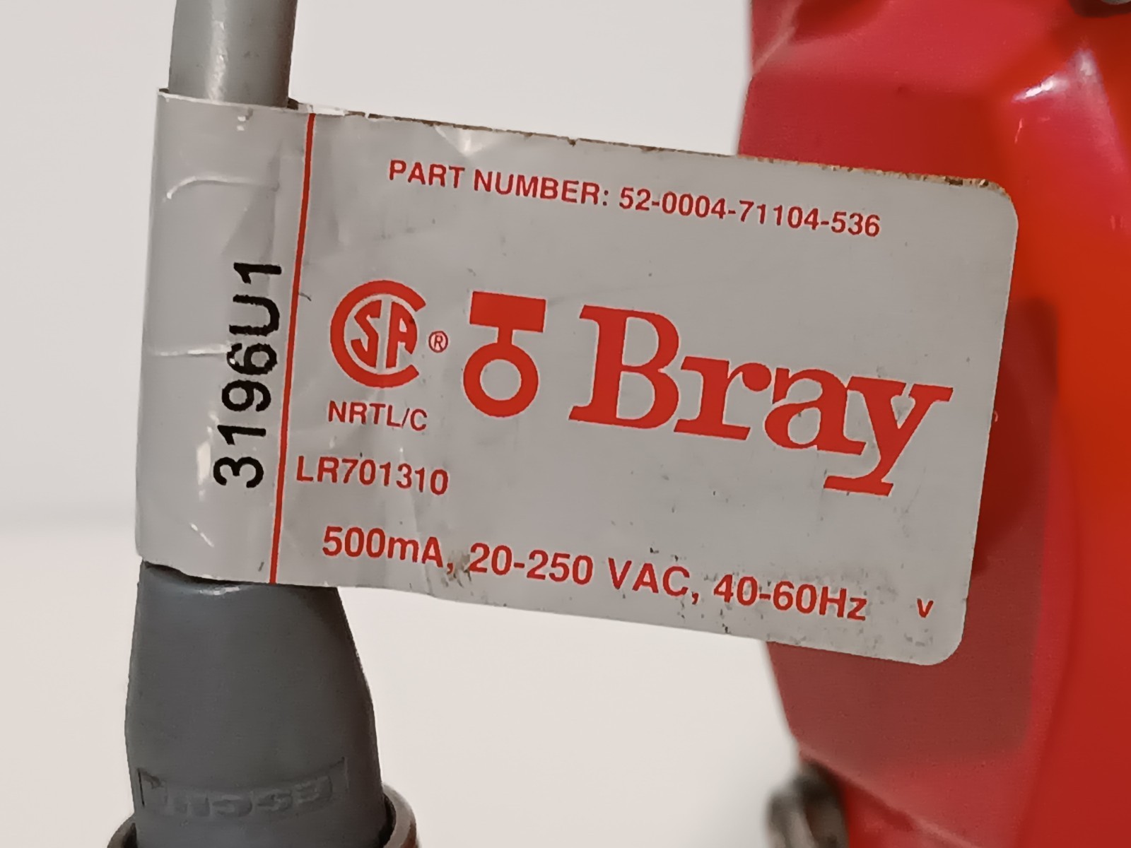 Bray 90-0500-73301-533 Series 92/93 Pneumatic Actuator w 52-0004-71104-536 Prox