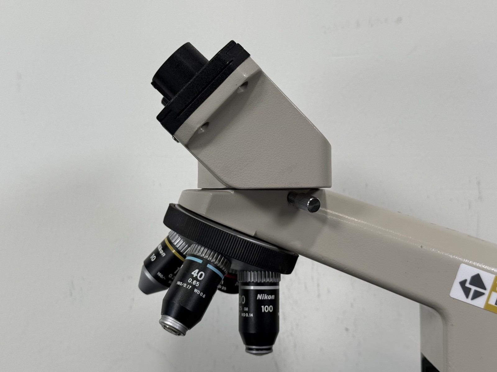 Nikon YS2-T Microscope No Power For Parts or Repair Lab Unit