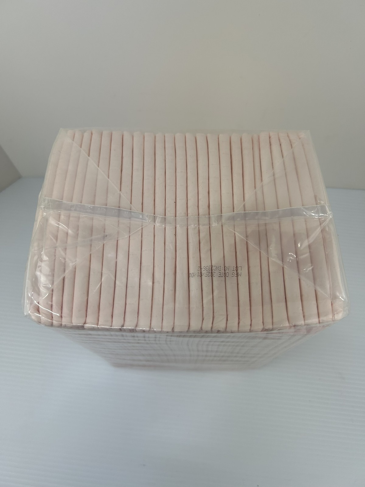 Curera INC 2336EXS Disposable Underpads 23″ x 36″ – Lot of 100