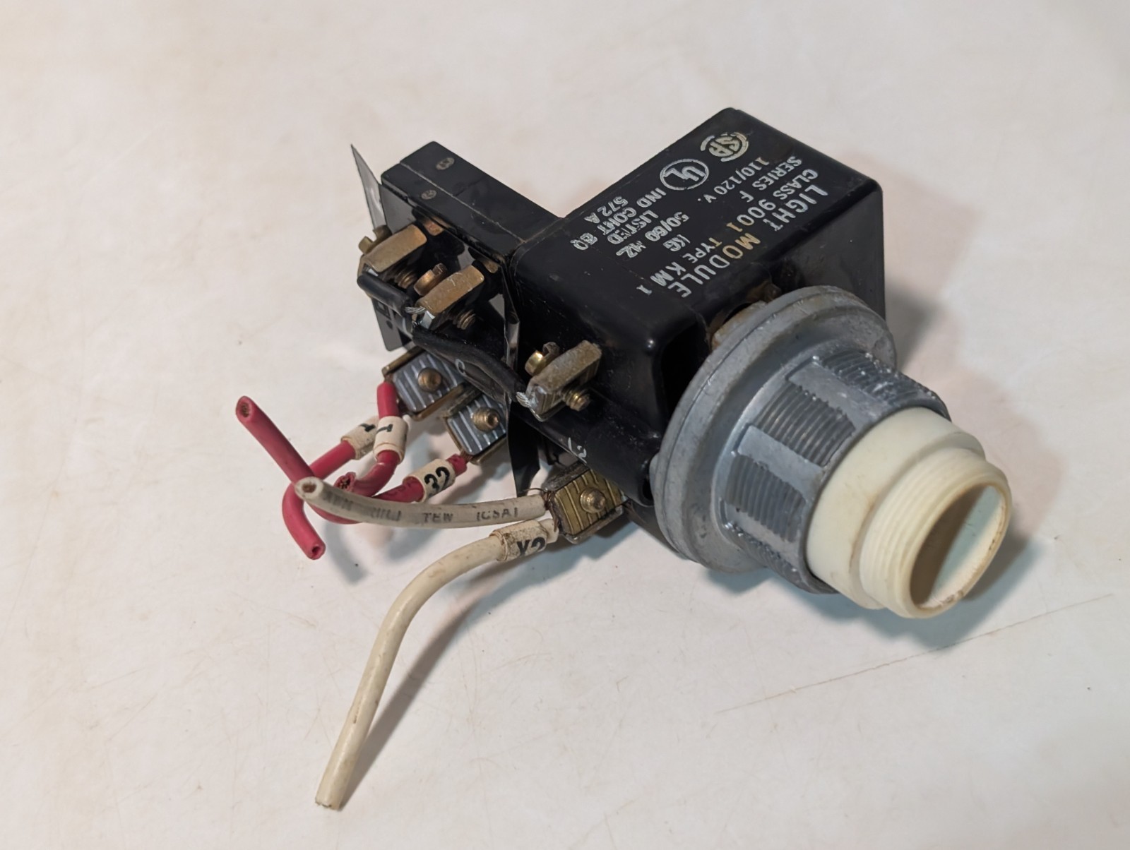 Lot of 4 assorted Square D 9001-KM-1 and KA-1 light/lamp pilot duty modules