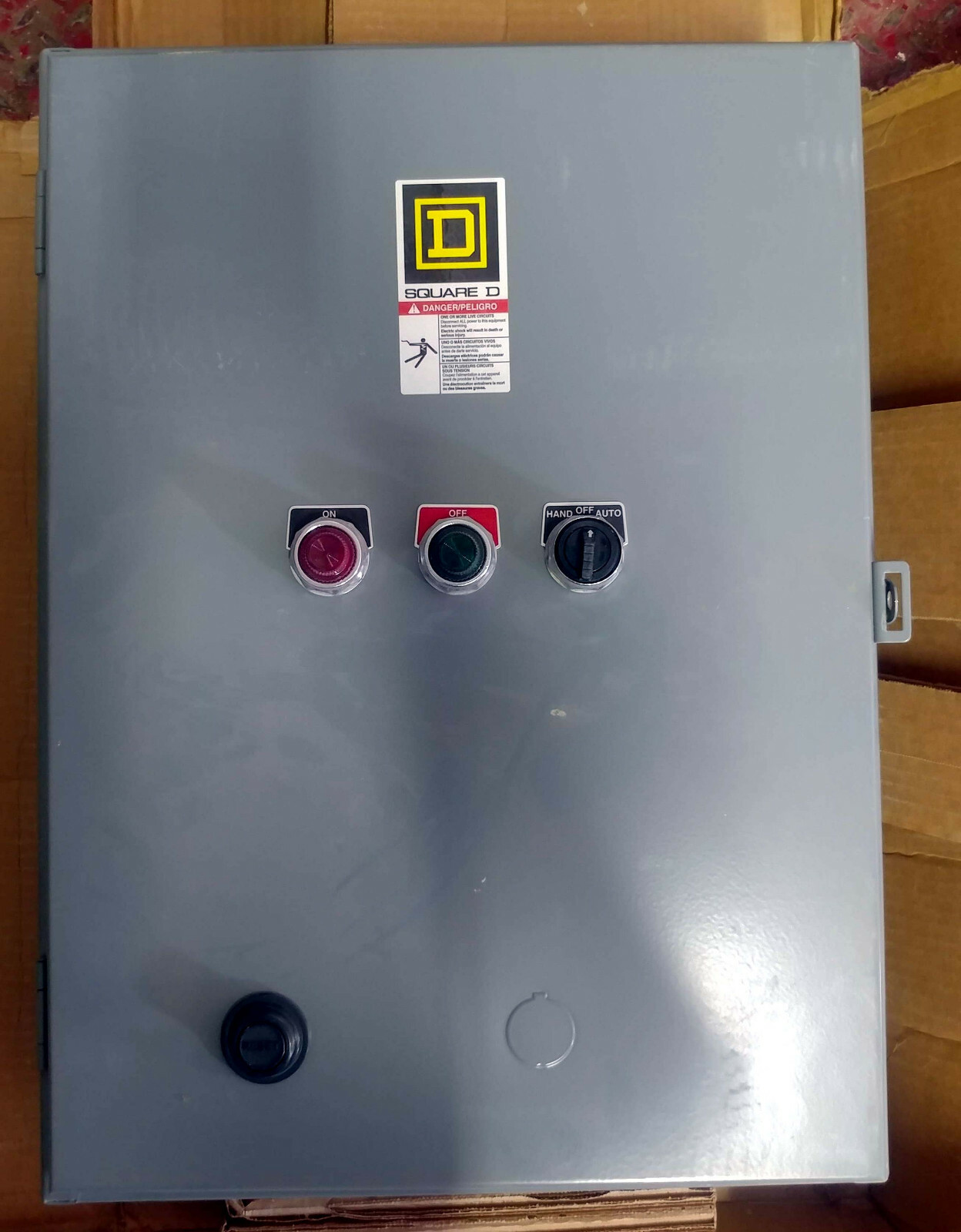 1 NEW SQUARE D 8536SCG3V81CFF4P1P2R44TX11 NEMA 1 COMBINATION STARTER NIB