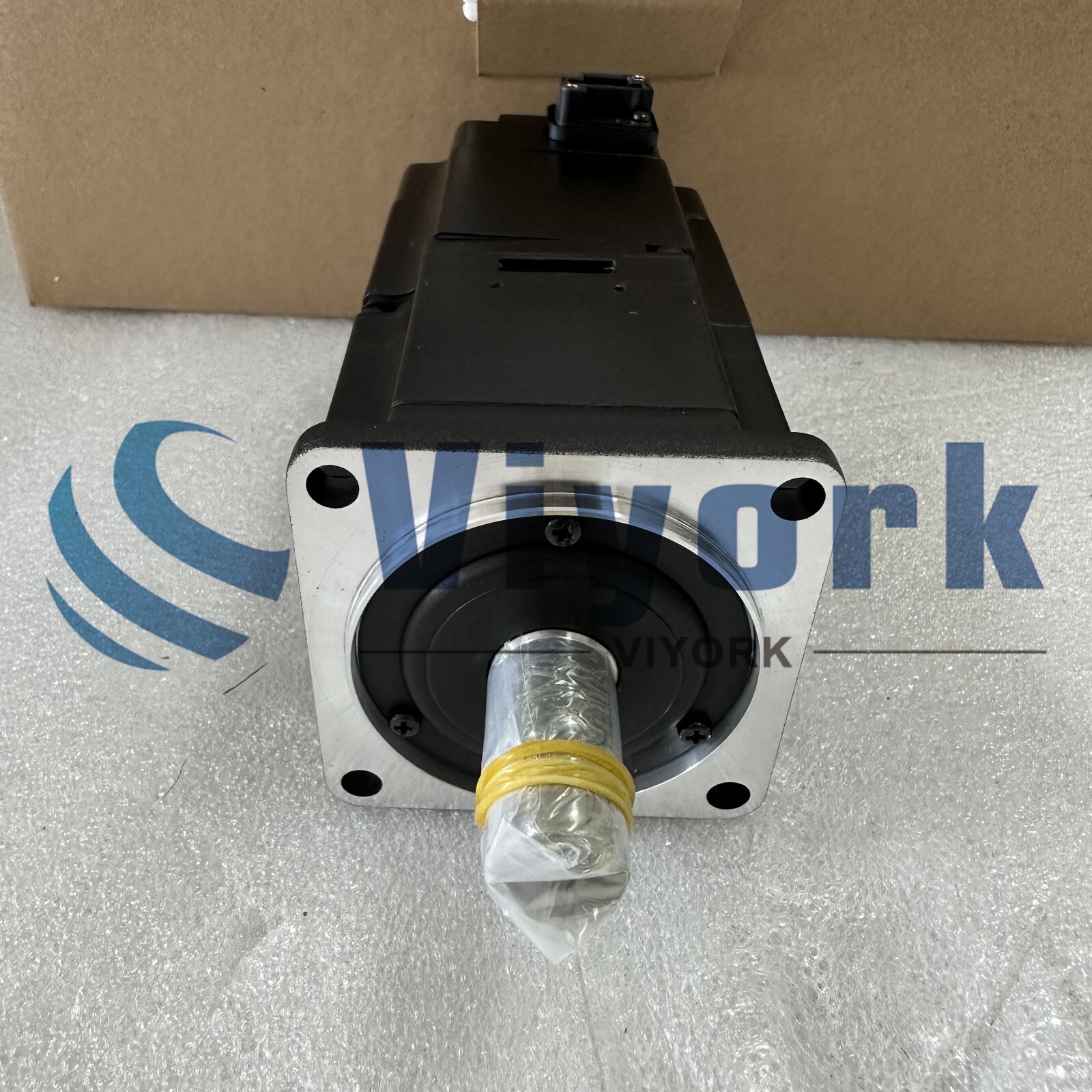 Yaskawa SGMAS-02A2A2C AC SERVO MOTOR NEW
