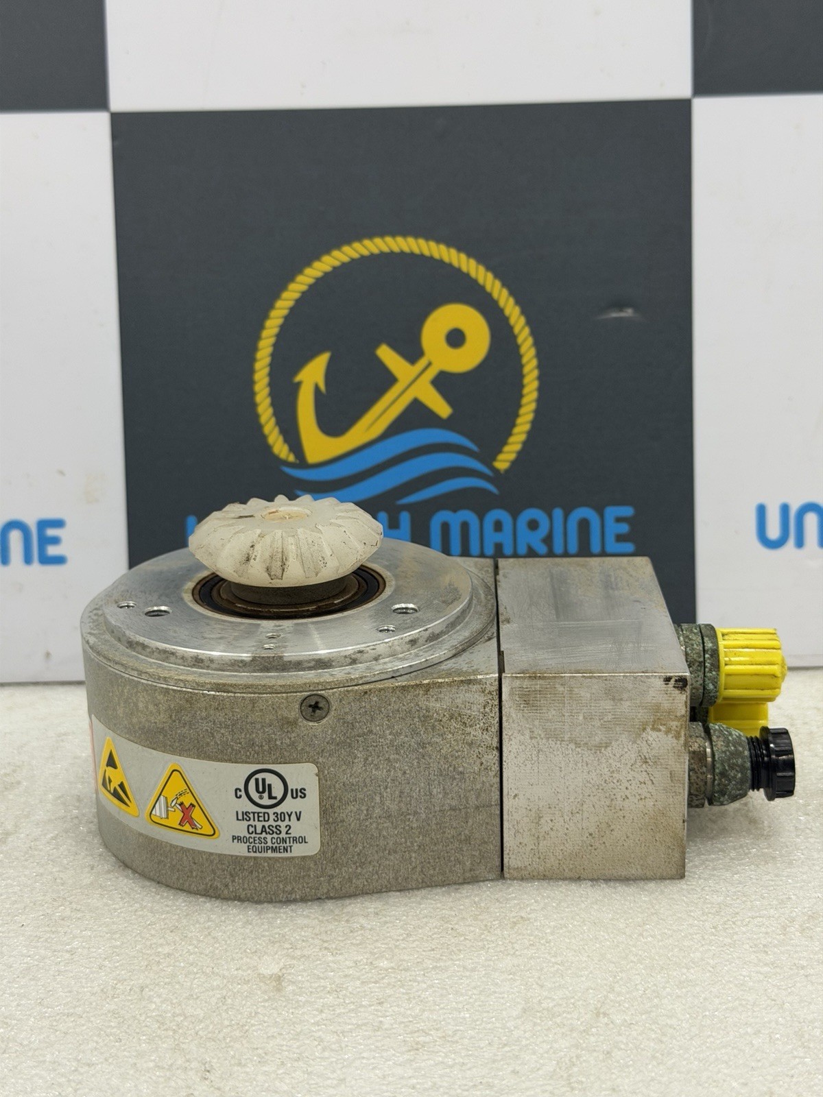 Kubler 8.9080.1132.3001 Absolute Rotary Encoder Profibus 10-30VDC