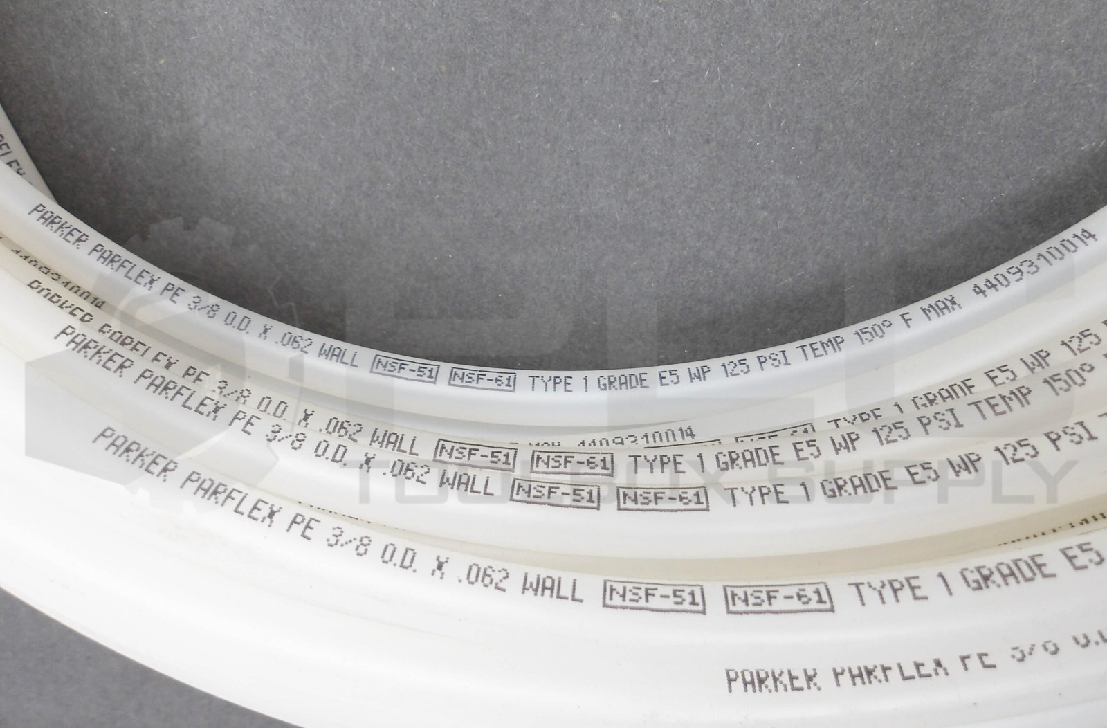 NEW PARKER E-64-0100 POLYETHYLENE TUBING APPROX 75′ *READ*