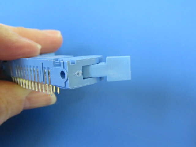 THOMAS AND BETTS 609-2604ES Qty of 14 per Lot Header Connector, PCB Mount, Rece