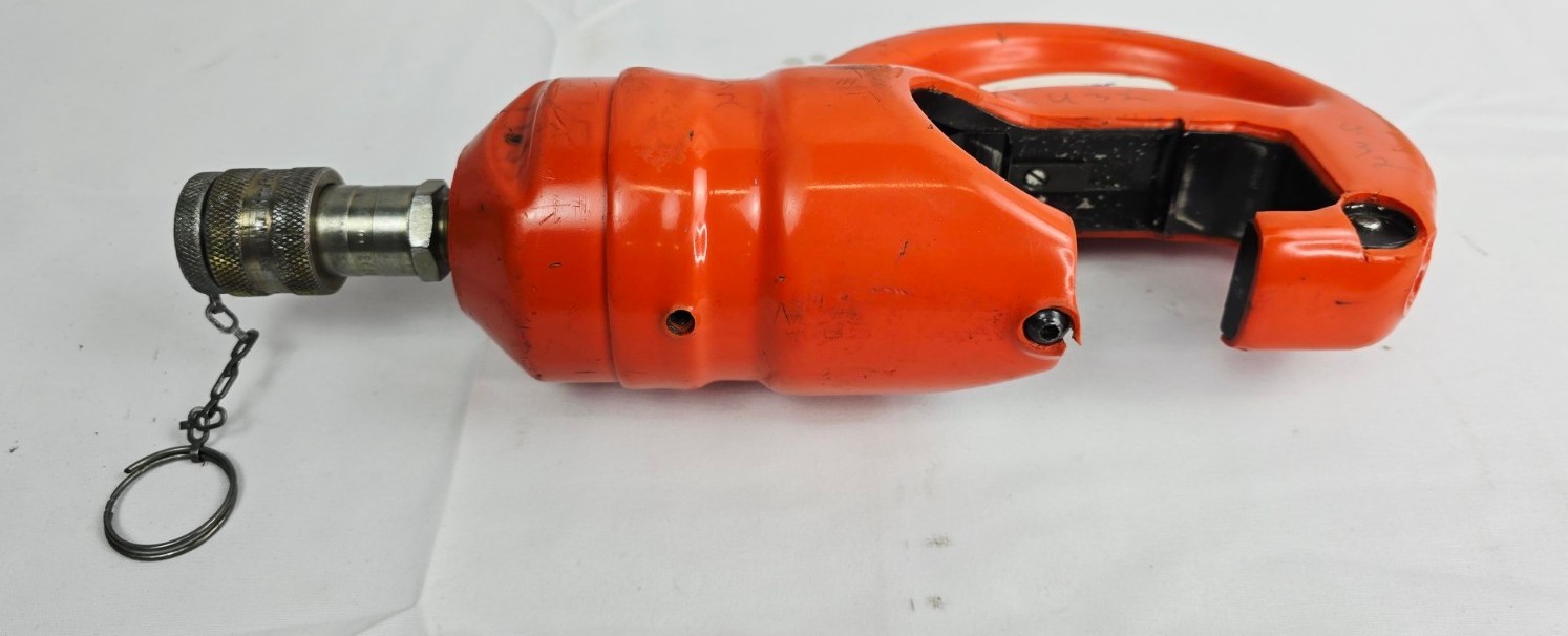 Thomas And Betts T&B Insulated Remote Hydraulic Crimp Head Model TBM15PF