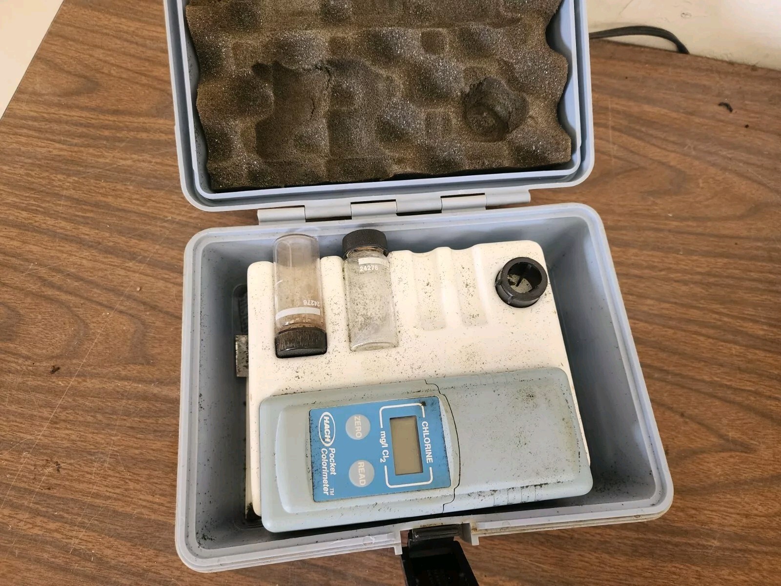 HACH Iron Pocket COLORIMETER Test Kit 46700-22