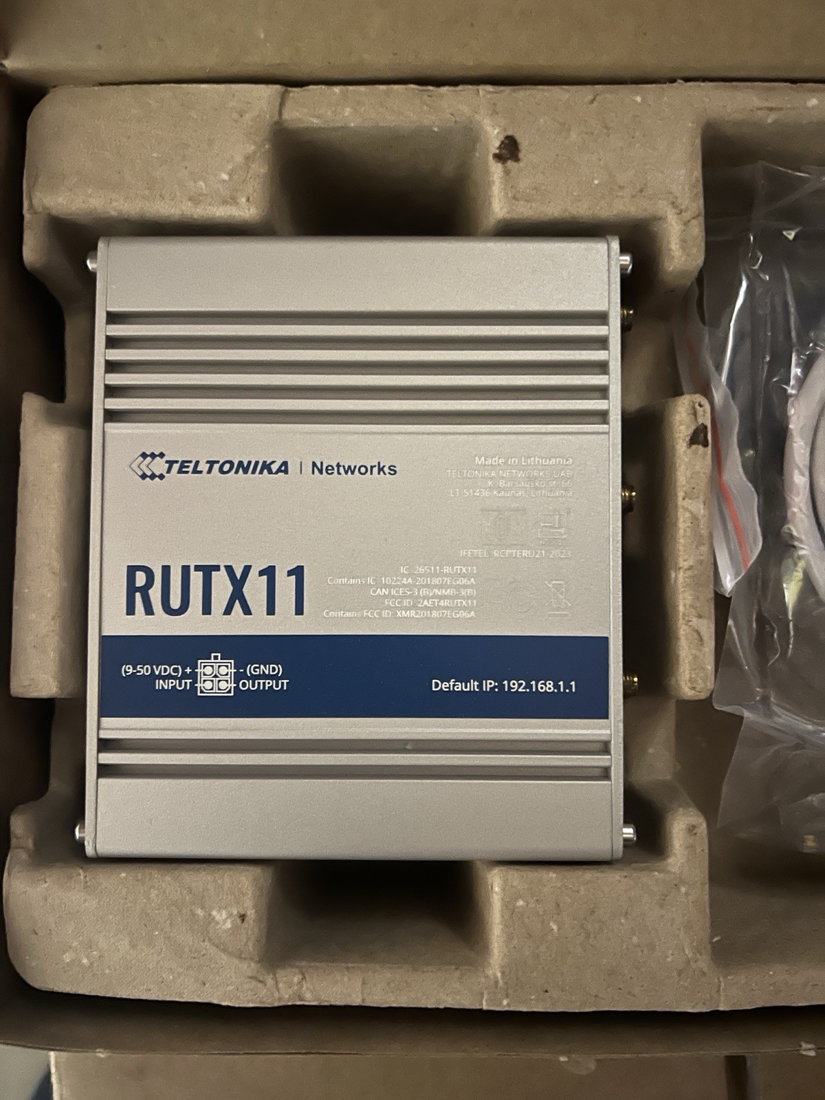 New Teltonika RUTX11 Industrial 4G LTE Cellular Router Gigabit
