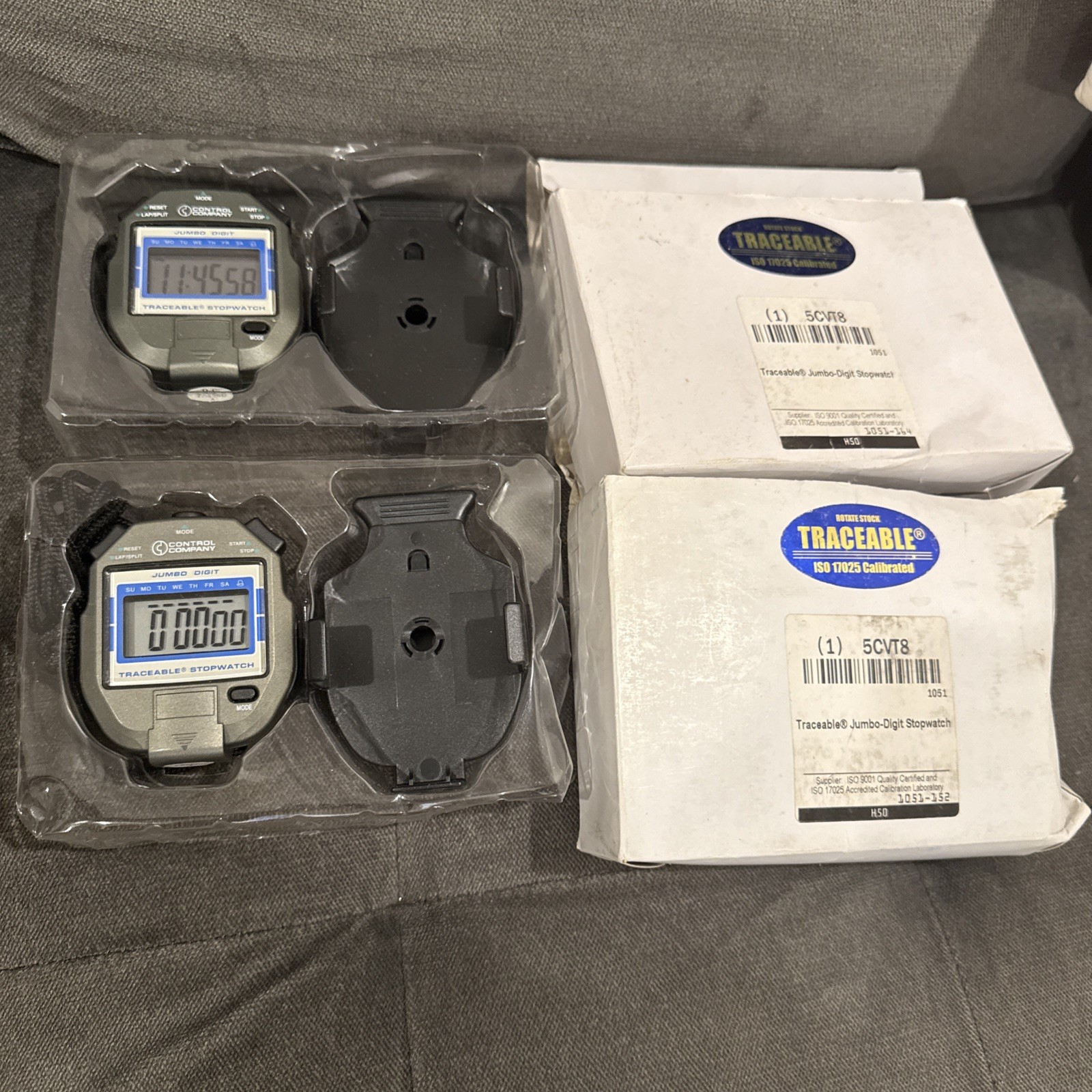 2 TRACEABLE 1051 Stopwatch, Count Up, 24 hrs, LCD 5CVT8