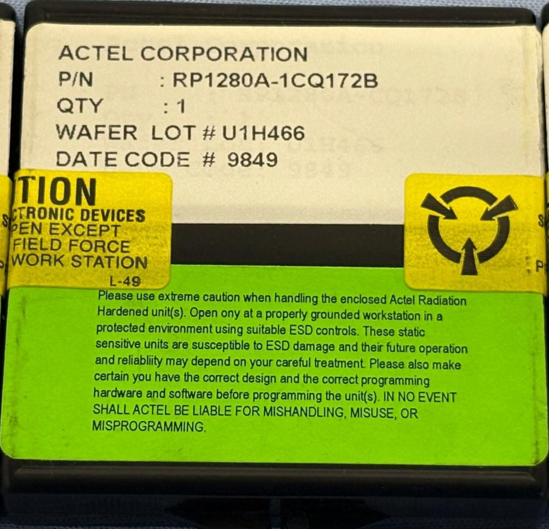 *LOT OF 3* ACTEL Corporation RAD-PAK FPGA IC Chip Part RP1280A-1CQ172B w/ Cases
