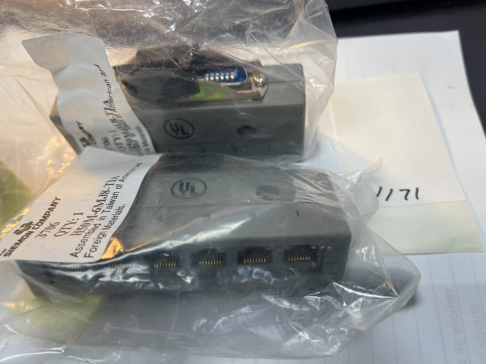 SIEMON COMPANY COMMUNICATIONS ACCY H50 SERIES 6MJ8 – LOT OF 2