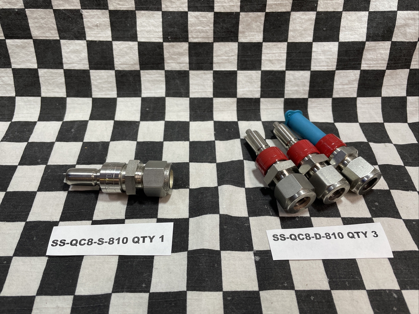 SWAGELOK Quick Connect 1/2″, SS-QC8-D-810 & SS-QC8-S-810, LOT OF 4 #1541N2