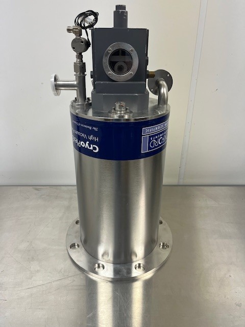 AUSTIN SCIENTIFIC / OXFORD INSTRUMENTS MODEL 350 Cryopump with Cable