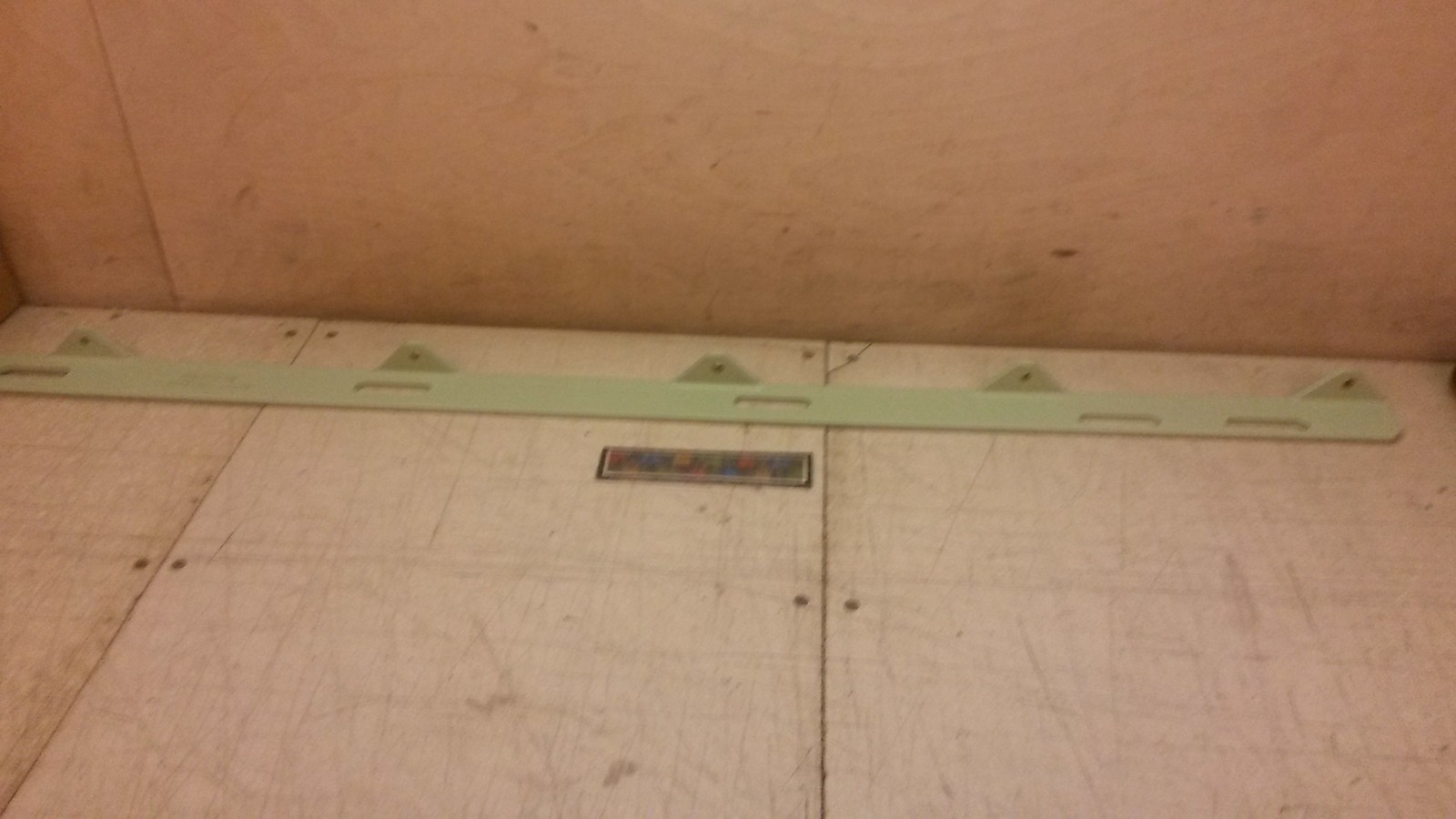 NOS Vehicular Bracket 12513315 2590-01-566-3838 2590015663838