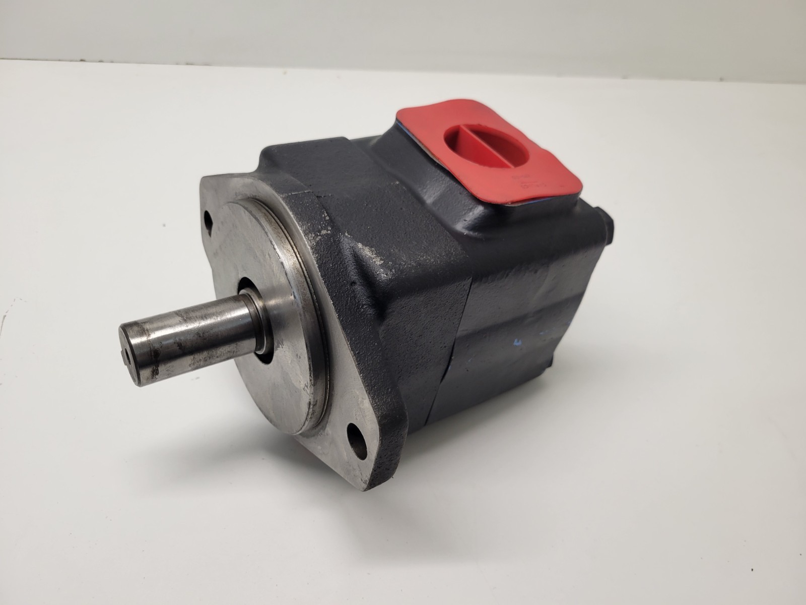 NEW OLD STOCK! CRS HYDRAULIC VANE PUMP CRS35V35A-1A22 35V35A-1A22