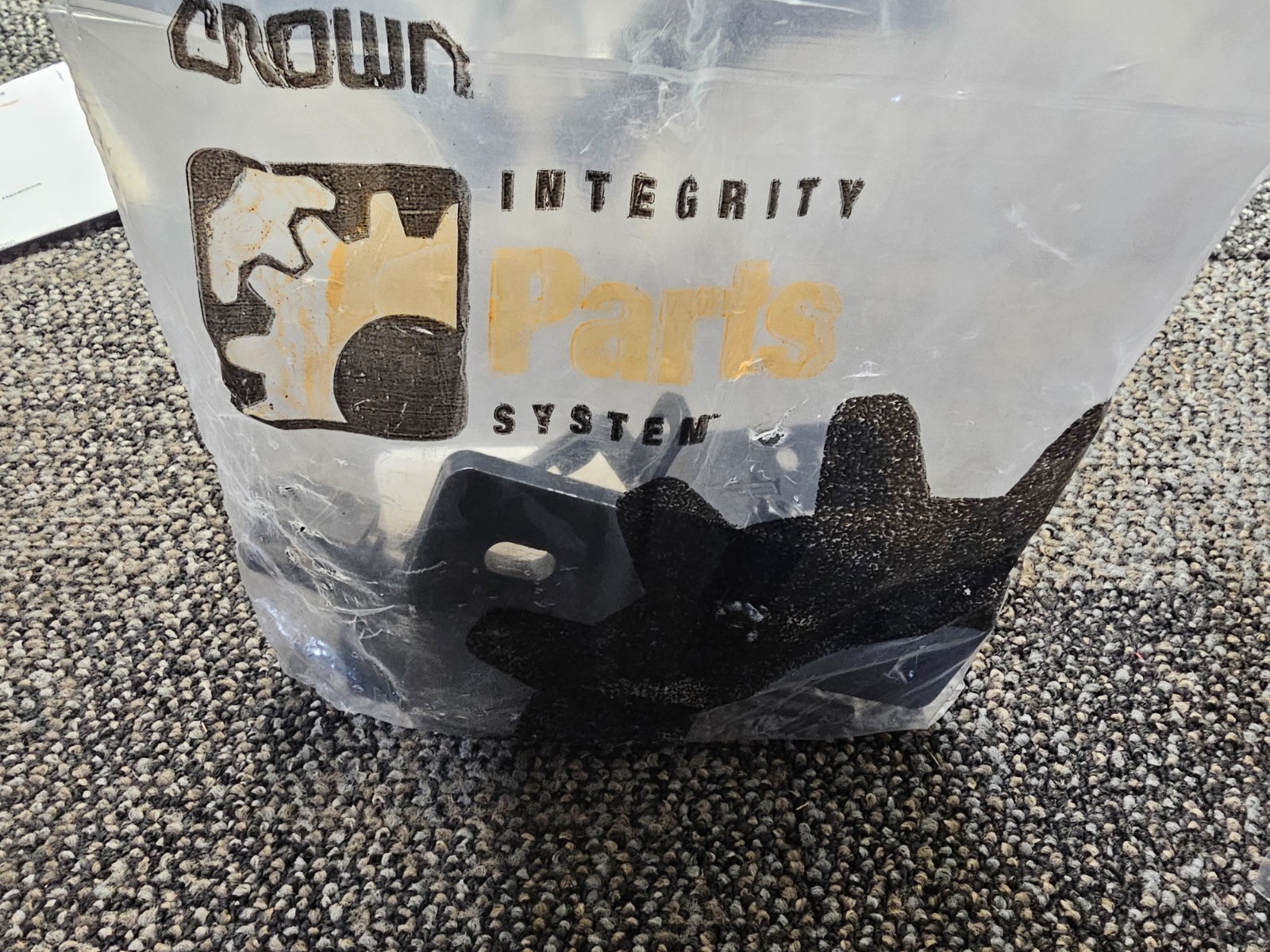 Crown integrity Parts 165499 Work Assist Vehicle 60 Locking Gates Latch