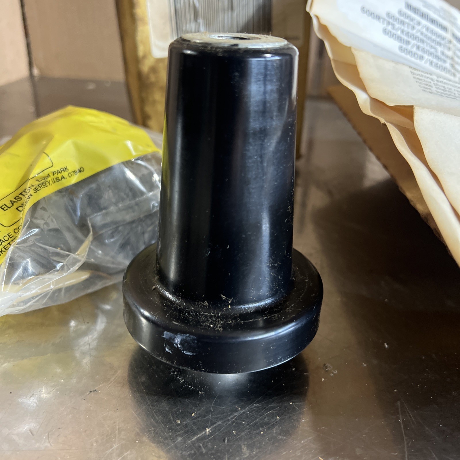 Elastimold Deadend Plug Nos Surplus