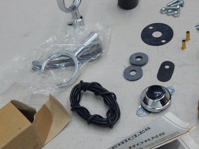 Grover 1126 Air Horn Kit