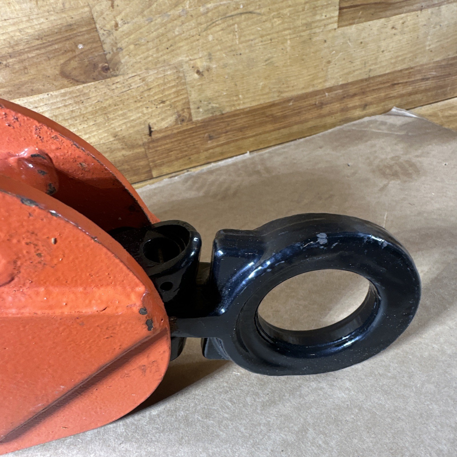 Yatointo 1 Ton Vertical Plate Clamp 0-20mm Jaw Opening Model C D