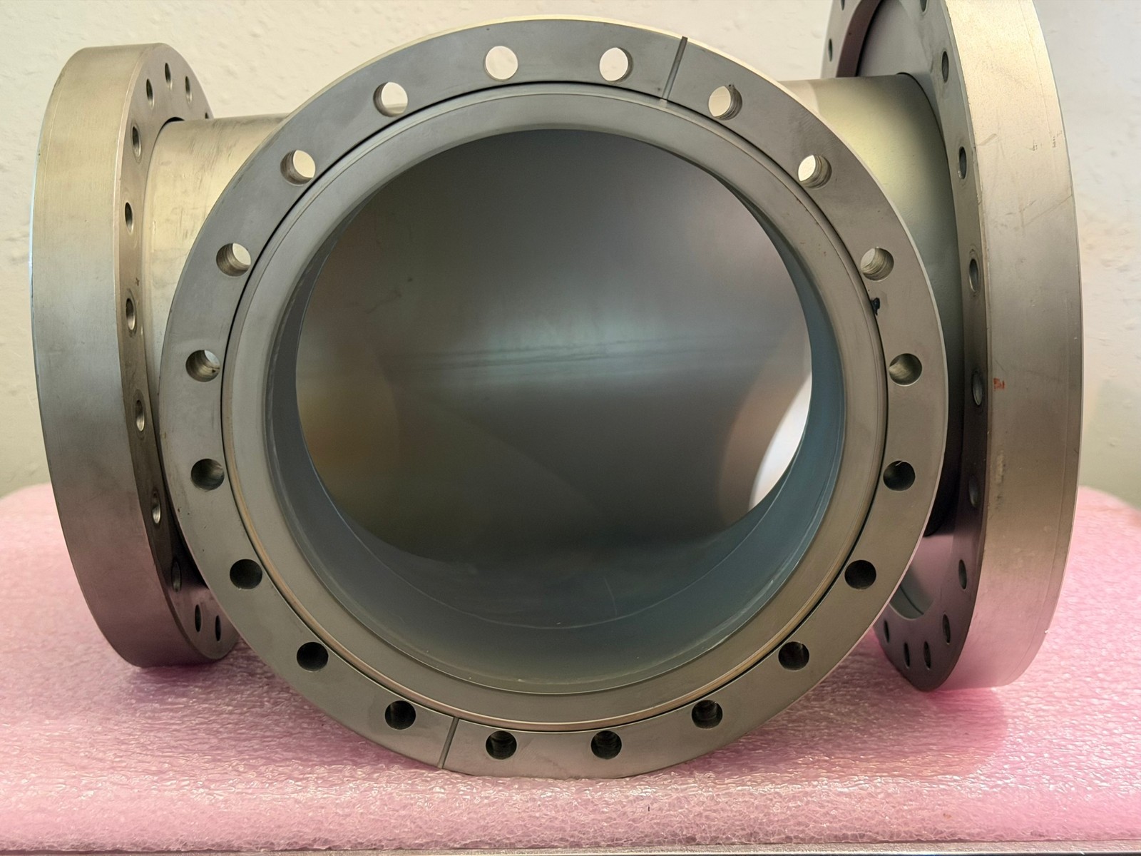 UHV Reducing CF Tee Two 8″ to 10″ Conflats Rotatable Flanges High Vacuum Chamber