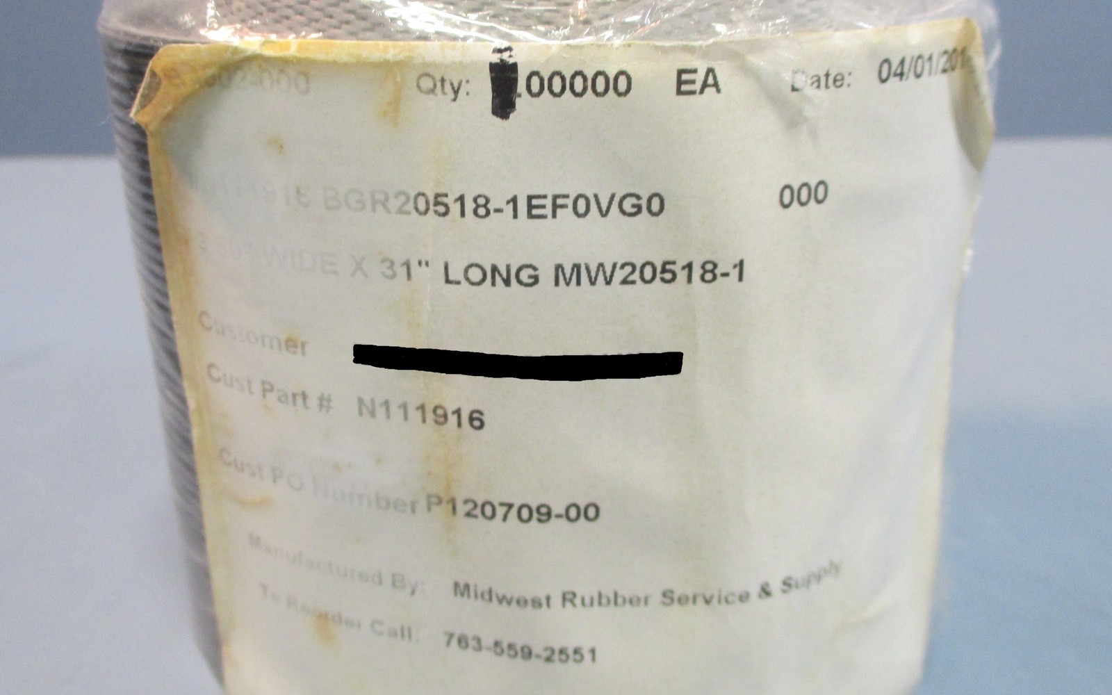 Lot of 2 Midwest Rubber N111916 3-1/2″ x 31″ Long Spined Belt NWOB