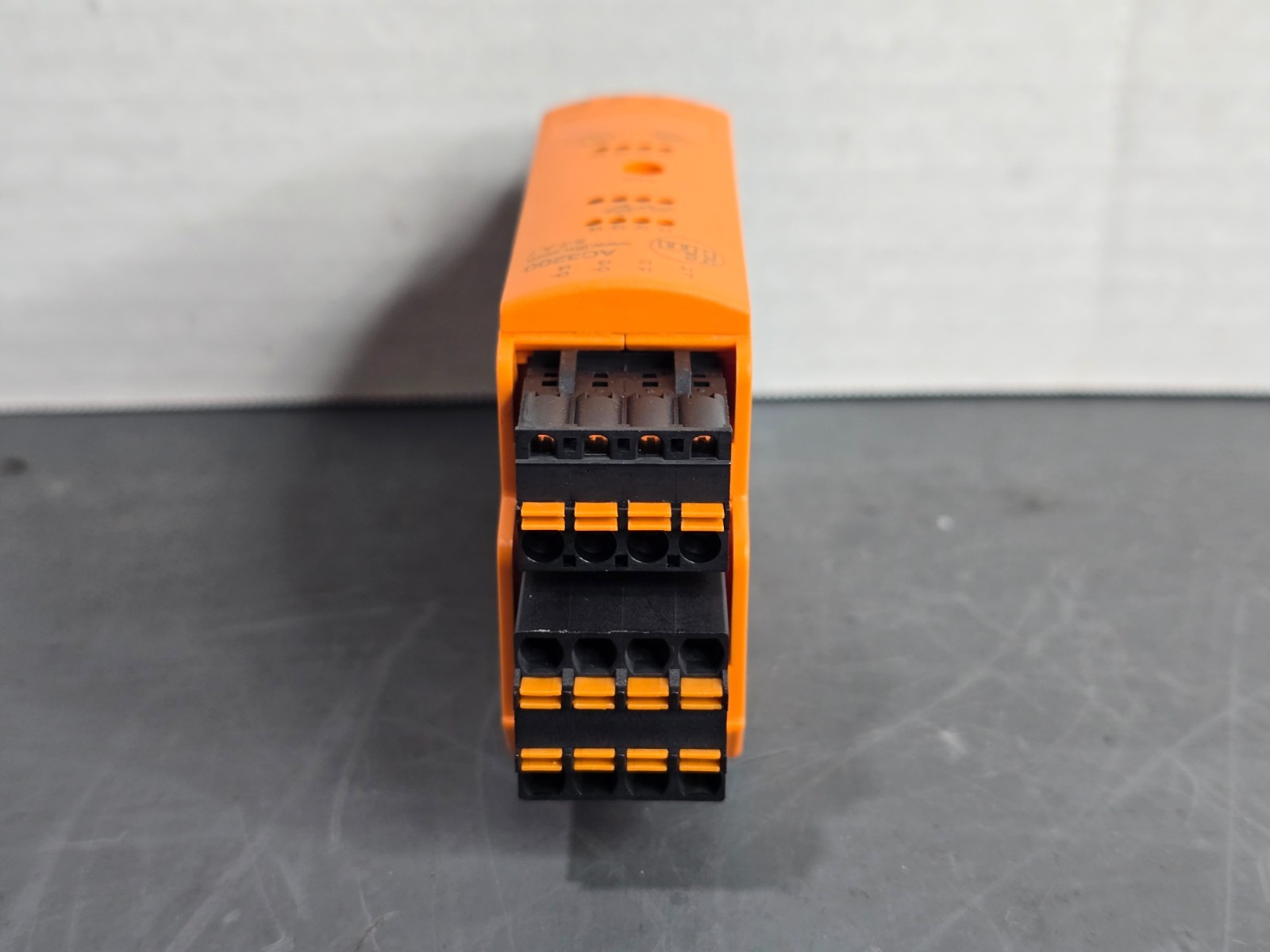 IFM Electronic AC3200 SmartL25 4DI/4DO T C A/B Node Industrial AS-Interface