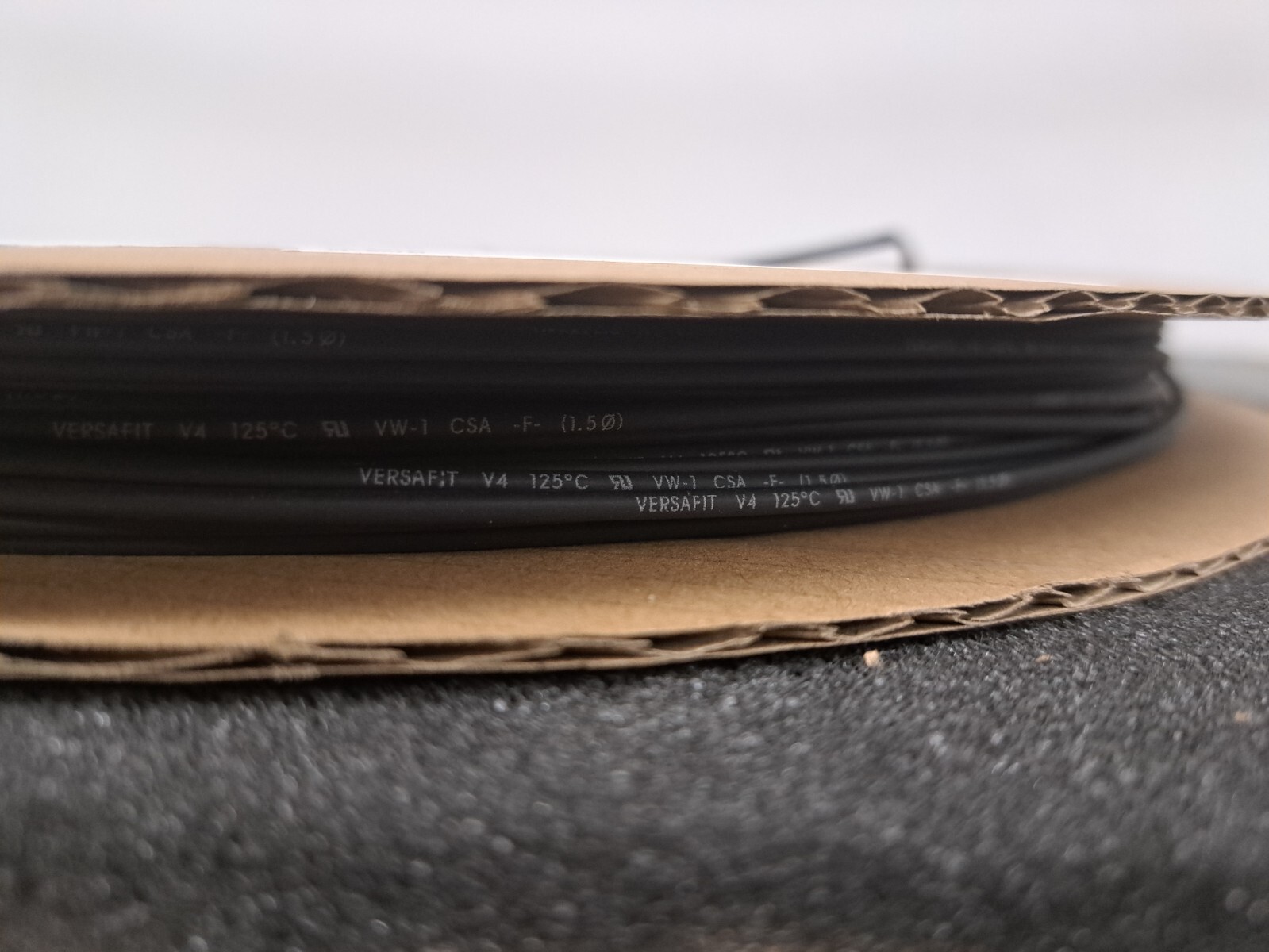 New, TE Connectivity, V4-1.5-0-SP-SM, HEATSHRINK 0.075″ BLACK- 200 meter reel