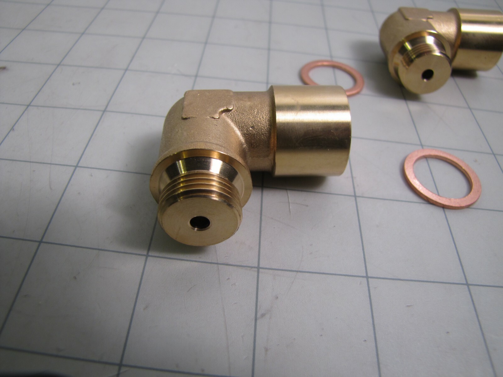 2-pack 90° Brass Flow Control Elbow 1/2″ w/ Copper Crush Washer 104066 NEW