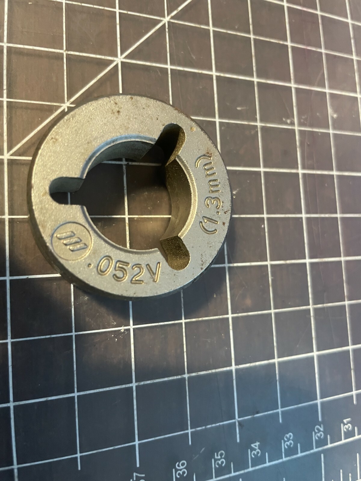 Miller Drive Roll V-Grooved 053698 1.3MM .052V