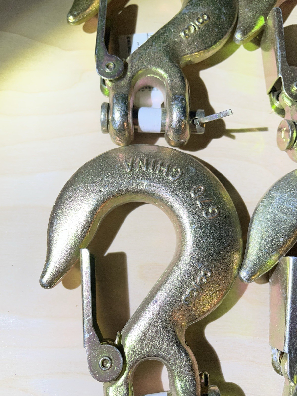Lot of 8 – Campbell T9504515 3/8” Clevis Slip Hooks 6,600 lb Gold