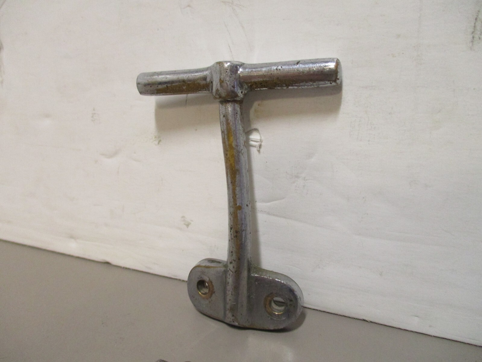 Front T Handle Stabilizer 2-3/4″ for Vintage Wolf Model R Electric Fabric Cutter