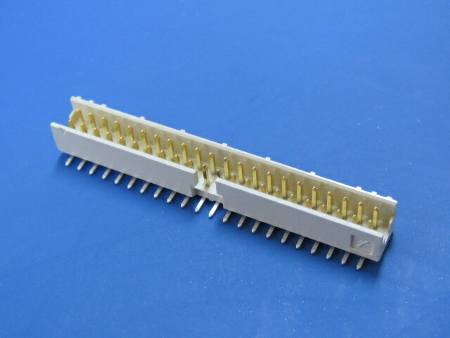FCI 98424G5244ULF Qty of 24 per Lot Connector Header Surface Mount 44 position